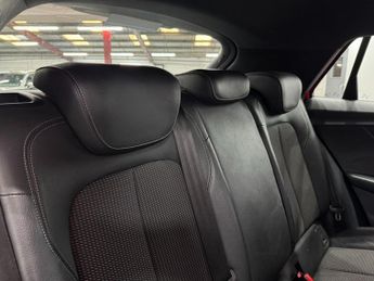 Audi Q2 2.0 TDI S line S Tronic quattro Euro 6 (s/s) 5dr