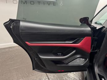 Porsche Taycan Performance Plus 93.4kWh Turbo Auto 4WD 4dr