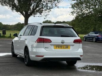 Volkswagen Golf 2.0 TDI GTD BlueLine DSG Euro 6 (s/s) 5dr