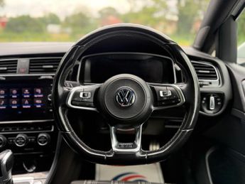 Volkswagen Golf 2.0 TDI GTD BlueLine DSG Euro 6 (s/s) 5dr