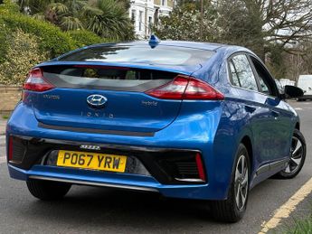 Hyundai IONIQ 1.6 h-GDi Premium DCT Euro 6 (s/s) 5dr