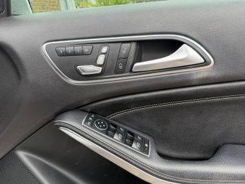 Mercedes-Benz A Class 2.1 A200d Sport Edition Plus 7G-DCT Euro 6 (s/s) 5dr