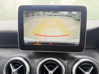 Mercedes-Benz A Class 2.1 A200d Sport Edition Plus 7G-DCT Euro 6 (s/s) 5dr