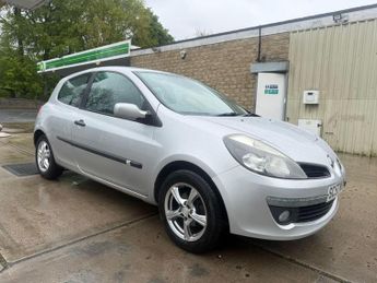 Renault Clio 1.2 TCe 16v Dynamique 3dr