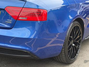 Audi A5 2.0 TDI Black Edition Plus S Tronic quattro Euro 5 (s/s) 2dr