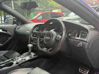 Audi A5 2.0 TDI Black Edition Plus S Tronic quattro Euro 5 (s/s) 2dr