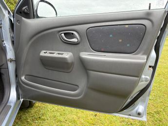 Suzuki Alto 1.1 GL 5dr