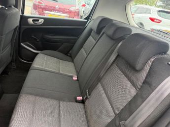 Peugeot 307 1.6 HDi S 5dr