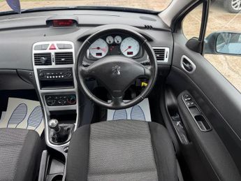 Peugeot 307 1.6 HDi S 5dr