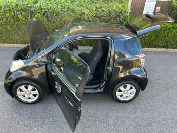 Toyota iQ 1.0 VVT-i Multidrive Euro 4 3dr
