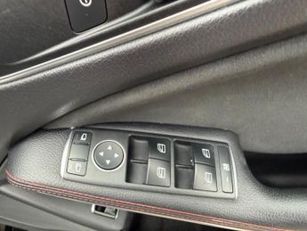 Mercedes-Benz GLA 2.1 GLA220d AMG Line 7G-DCT 4MATIC Euro 6 (s/s) 5dr