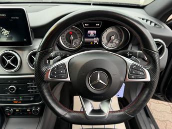 Mercedes-Benz GLA 2.1 GLA220d AMG Line 7G-DCT 4MATIC Euro 6 (s/s) 5dr