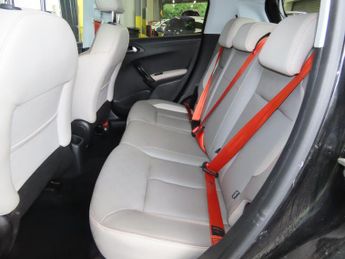 Peugeot 208 1.2 VTi Roland Garros Euro 5 5dr