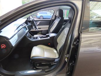 Jaguar XF 2.0d R-Sport Auto Euro 6 (s/s) 4dr