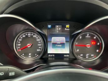 Mercedes-Benz C Class 2.1 C220d AMG Line (Premium Plus) G-Tronic+ Euro 6 (s/s) 5dr