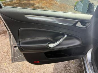 Ford Mondeo 2.0 TDCi Titanium X Business Edition Powershift Euro 5 5dr
