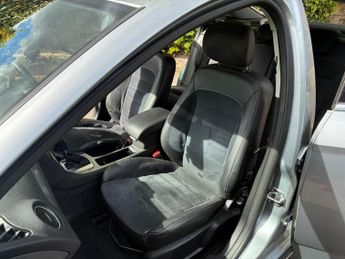 Ford Mondeo 2.0 TDCi Titanium X Business Edition Powershift Euro 5 5dr