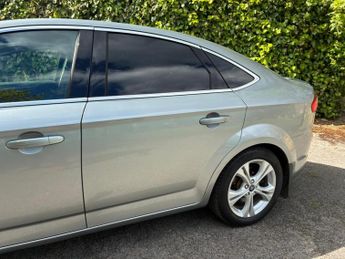 Ford Mondeo 2.0 TDCi Titanium X Business Edition Powershift Euro 5 5dr