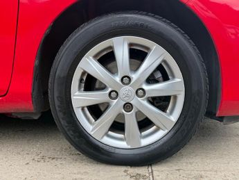 Toyota Yaris 1.33 Dual VVT-i TR Euro 5 5dr