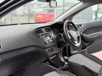 Hyundai i20 1.2 SE Euro 6 3dr