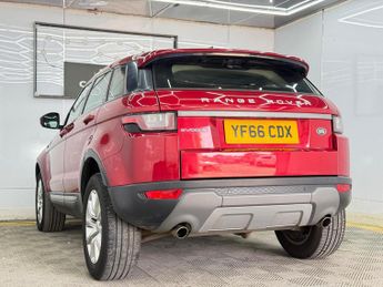Land Rover Range Rover Evoque 2.0 eD4 SE FWD Euro 6 (s/s) 5dr