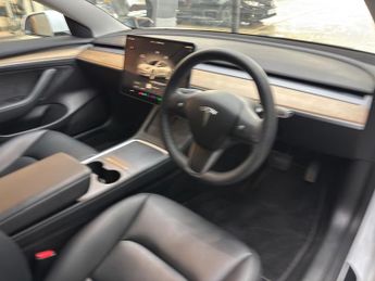 Tesla Model 3 (Dual Motor) Long Range Auto 4WDE 4dr