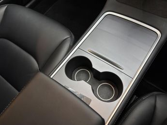 Tesla Model 3 (Dual Motor) Long Range Auto 4WDE 4dr
