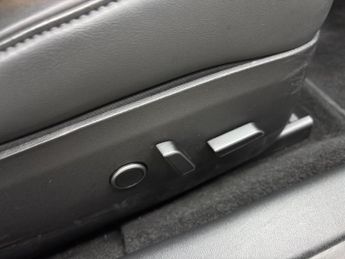 Tesla Model 3 (Dual Motor) Long Range Auto 4WDE 4dr