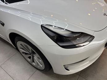 Tesla Model 3 (Dual Motor) Long Range Auto 4WDE 4dr