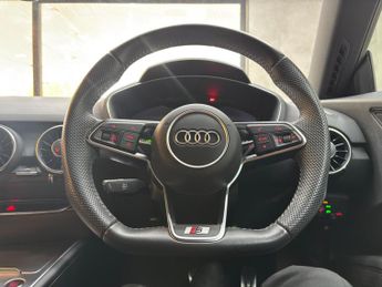 Audi TT 2.0 TFSI 45 Black Edition S Tronic quattro Euro 6 (s/s) 3dr