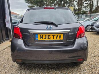 Toyota Yaris 1.5 VVT-h Icon E-CVT Euro 6 5dr