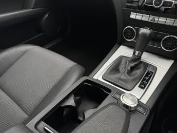Mercedes-Benz C Class 1.8 C180 BlueEfficiency Sport G-Tronic+ Euro 5 (s/s) 4dr