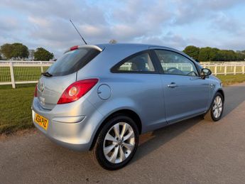 Vauxhall Corsa 1.2 16V Excite Euro 5 3dr (A/C)