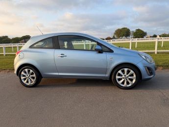 Vauxhall Corsa 1.2 16V Excite Euro 5 3dr (A/C)