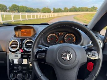 Vauxhall Corsa 1.2 16V Excite Euro 5 3dr (A/C)