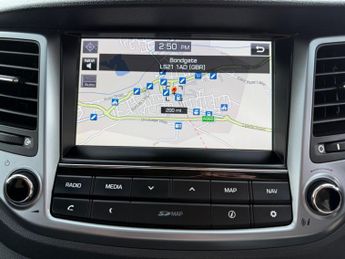Hyundai TUCSON 2.0 CRDi SE Nav Auto 4WD Euro 6 5dr