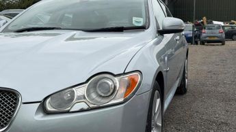 Jaguar XF 2.7d V6 Premium Luxury Auto Euro 4 4dr
