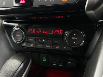 Mitsubishi Eclipse Cross 1.5T Black CVT 4WD Euro 6 (s/s) 5dr