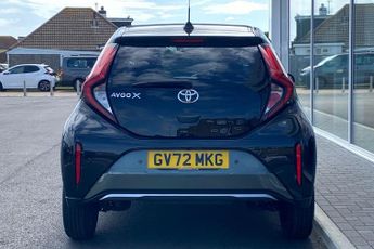 Toyota Aygo X 1.0 VVT-i Exclusive Hatchback 5dr Petrol x-shift Euro 6 (s/s) (7