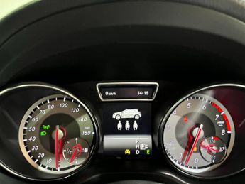 Mercedes-Benz GLA 2.0 GLA250 AMG Line 7G-DCT 4MATIC Euro 6 (s/s) 5dr