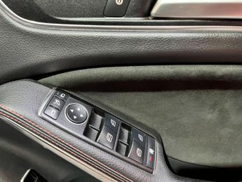 Mercedes-Benz GLA 2.0 GLA250 AMG Line 7G-DCT 4MATIC Euro 6 (s/s) 5dr