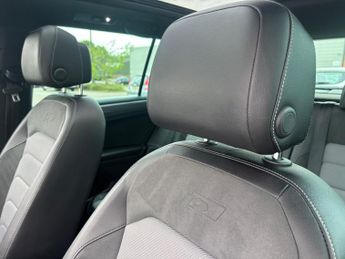 Volkswagen Tiguan 2.0 TDI R-Line DSG Euro 6 (s/s) 5dr
