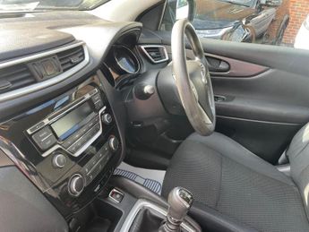 Nissan Qashqai 1.2 DIG-T Visia 2WD Euro 5 (s/s) 5dr
