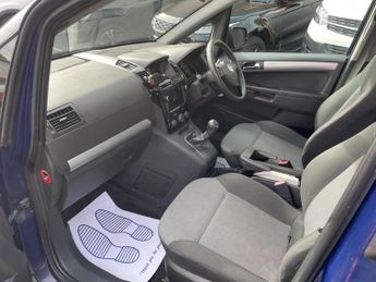 Vauxhall Zafira 1.8 16V Exclusiv Euro 5 5dr