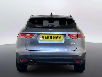 Jaguar F-PACE 2.0 D180 Chequered Flag SUV 5dr Diesel Auto AWD Euro 6 (s/s) (18