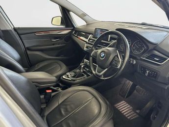 BMW 2 Series Gran Tourer 2.0 218d Luxury MPV 5dr Diesel Auto Euro 6 (s/s) (150 ps)