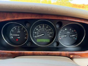 Jaguar XJ 3.0 XJ6 4dr