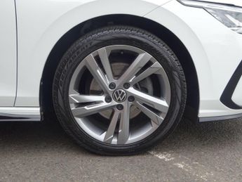 Volkswagen Golf 1.5 eTSI MHEV R-Line DSG Euro 6 (s/s) 5dr