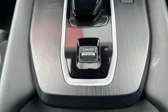 Nissan Qashqai 1.5 e-POWER (190ps) N-Connecta [Glass Roof]