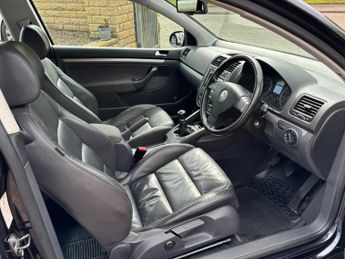 Volkswagen Golf 2.0 TDI GT 3dr